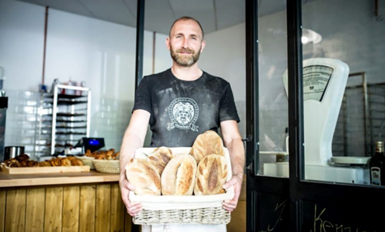 József, a hazai kovászos kenyér iparágának megteremtője